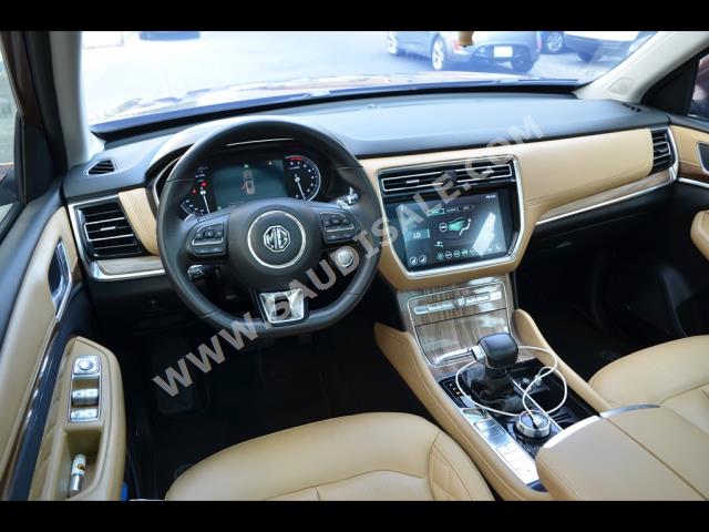 2020 ام جي ار اكس 8