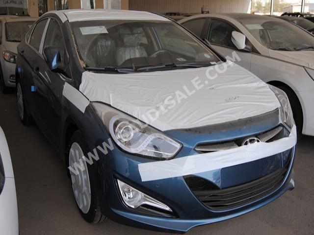 2015 هيونداي اي 40