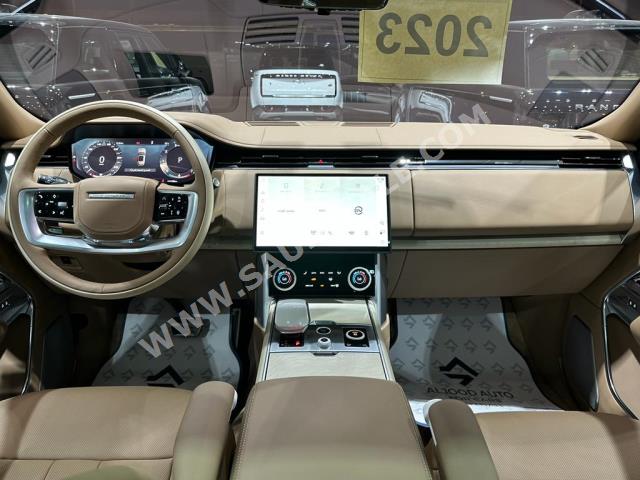 2023 لاند روفر رينج روفر اوتوبيوغرافي