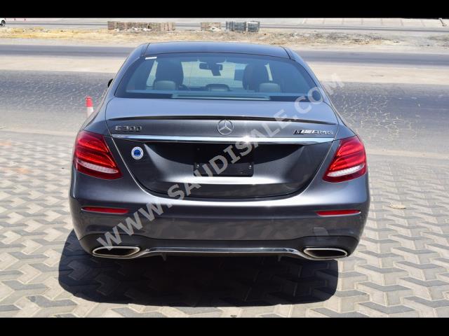 2018 مرسيدس - بنز إي 300 أي إم جي