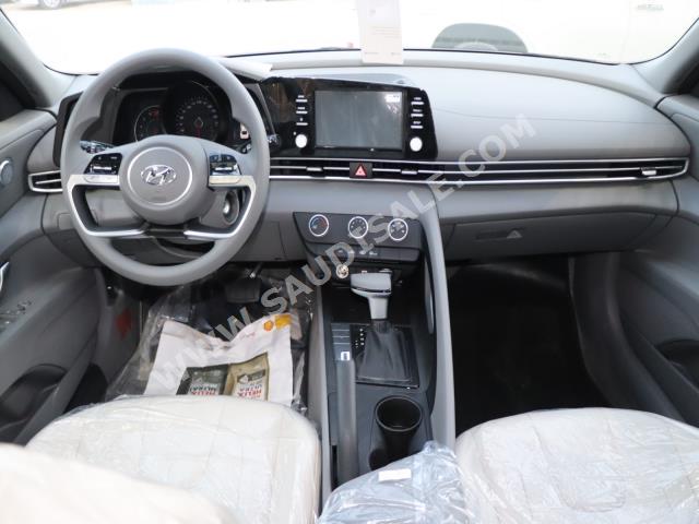 2023 Hyundai Elantra