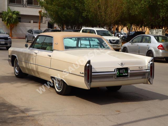 1966 كاديلاك ديفيل