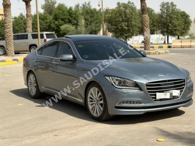 2016 جينيسيس جي 80