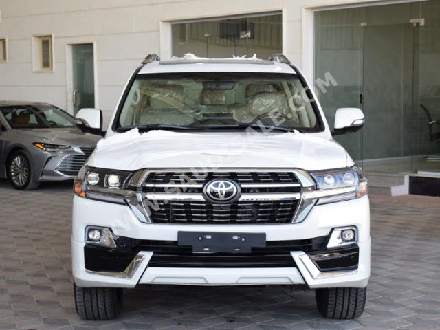 2021 Toyota Land Cruiser VXR