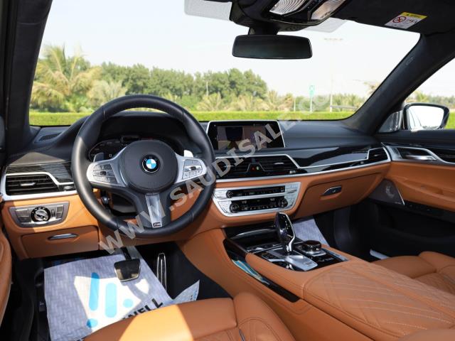 2022 بي ام دبليو الفئة السابعة 760 إل أي