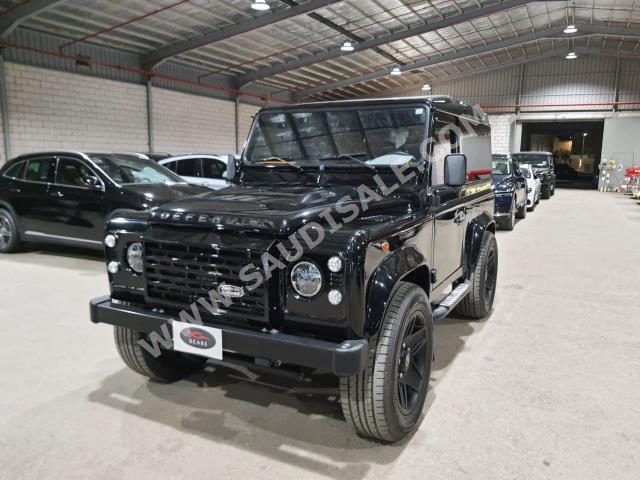 2013 لاند روفر ديفيندر