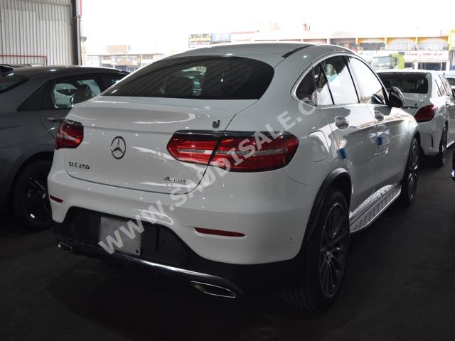 2019 مرسيدس - بنز جي إل سي 250