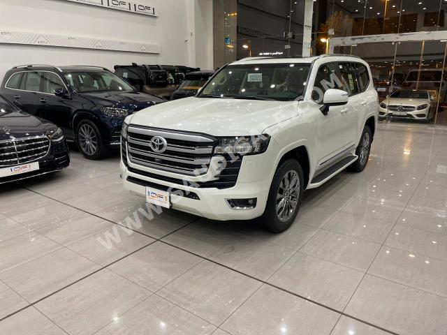 2023 تويوتا لاند كروزر جي اكس ار4