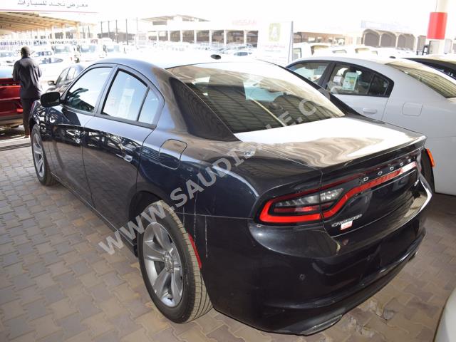 2018 Dodge Charger SXT