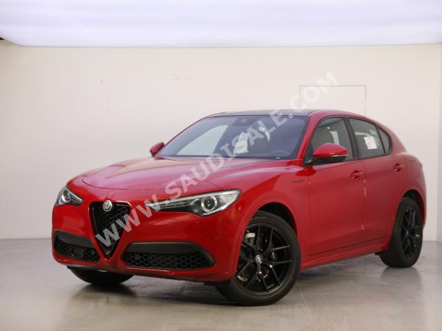 2022 الفا روميو ستيلفيو