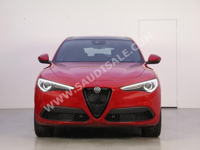 2022 الفا روميو ستيلفيو