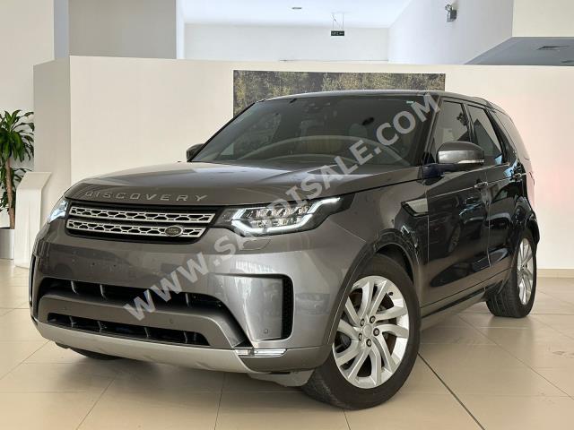 2017 لاند روفر ديسكفري