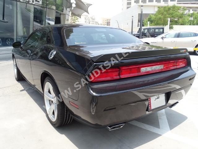 2010 Dodge Challenger SRT8