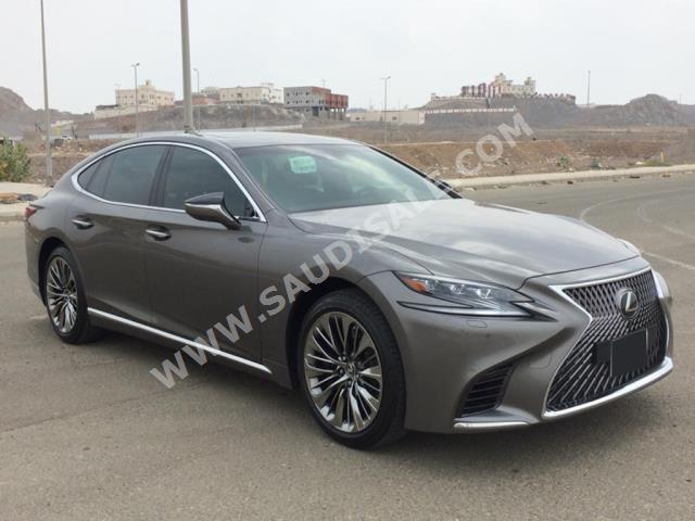 2018 Lexus LS 500