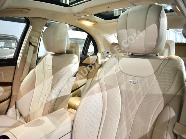 2015 مرسيدس - بنز إس 600