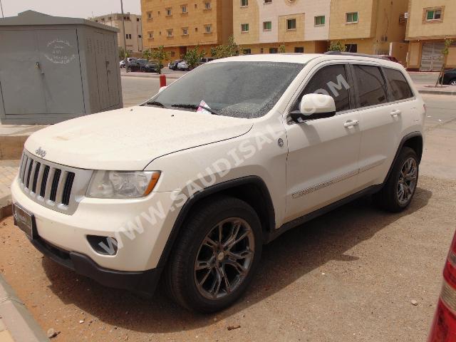 2011 Jeep Grand Cherokee Laredo