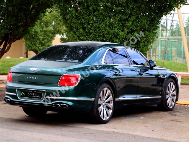 2021 بنتلي كونتيننتل فلاينج سبير