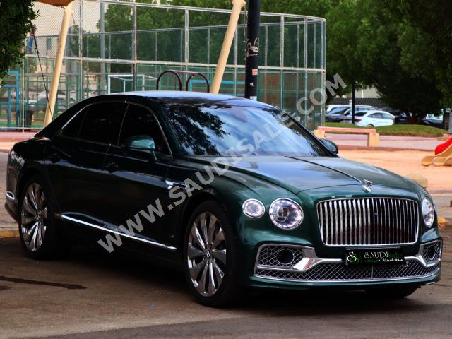 2021 بنتلي كونتيننتل فلاينج سبير