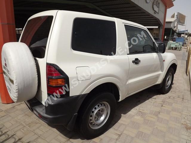 2002 متسوبيشي باجيرو