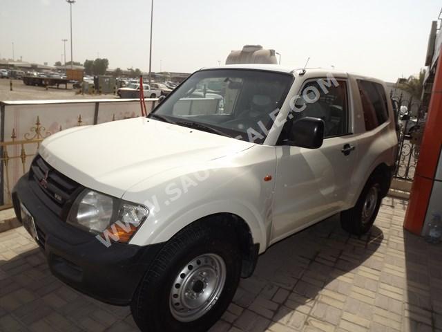 2002 متسوبيشي باجيرو