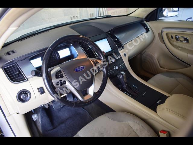 2013 فورد توروس اس اي ال