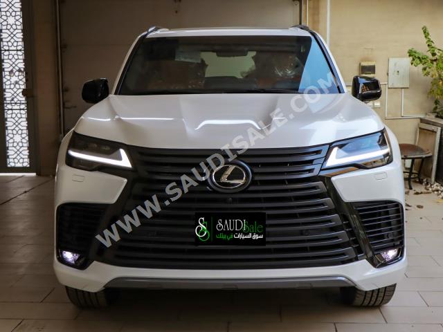 2023 لكزس إل إكس 600 vip بلاك بكج