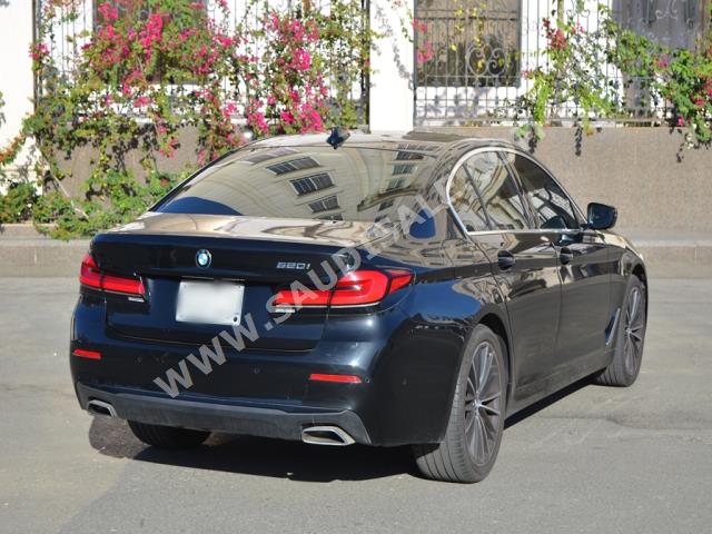 2021 بي ام دبليو الفئة الخامسة 520 أي