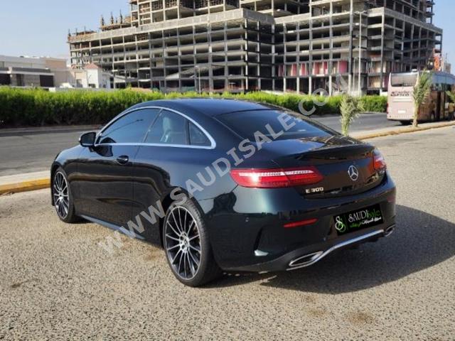 2019 مرسيدس - بنز إي 300 كوبيه