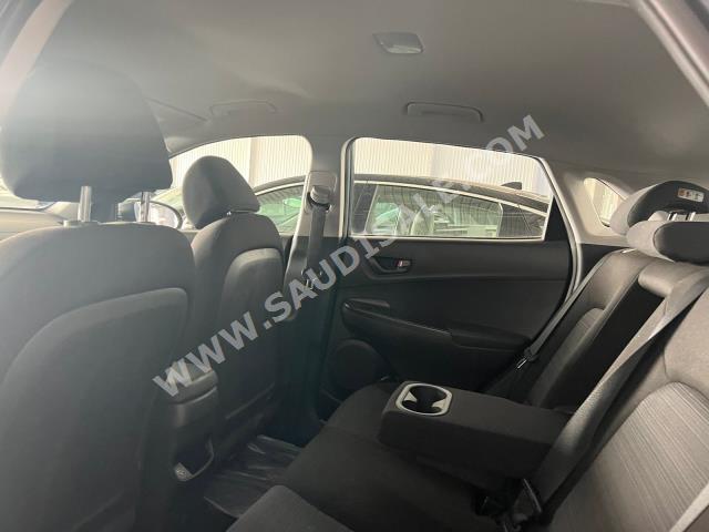 2021 هيونداي كونا