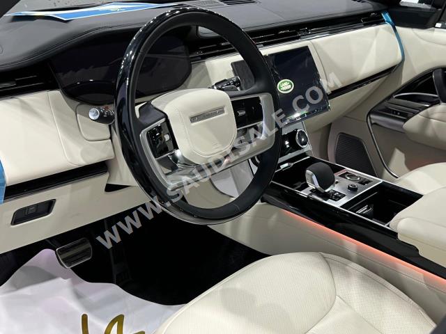 2023 لاند روفر رينج روفر اوتوبيوغرافي