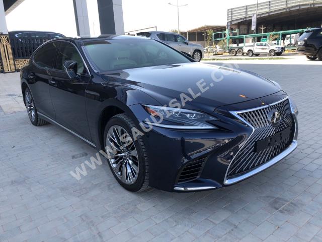 2018 لكزس إل إس 500