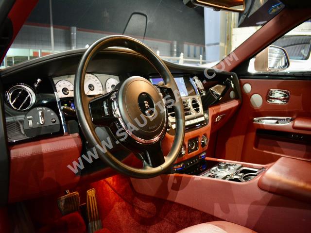 2013 رولز رويس قوست