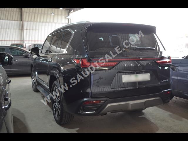 2023 لكزس إل إكس 600