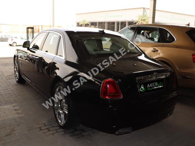 2012 رولز رويس قوست