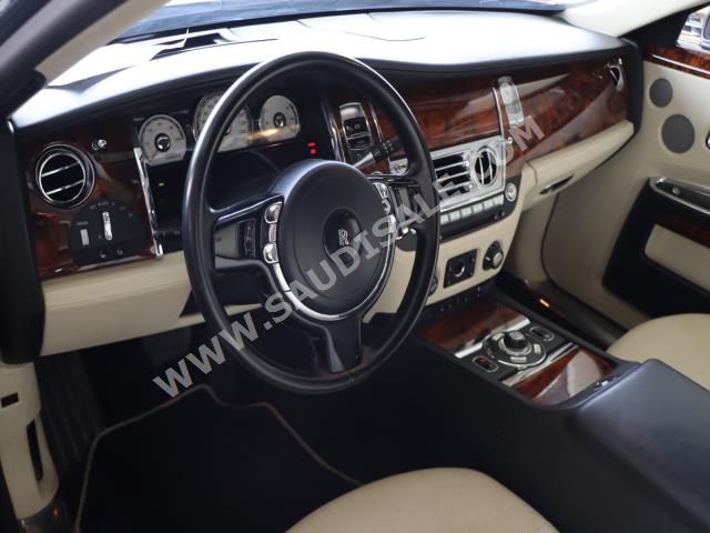 2012 رولز رويس قوست