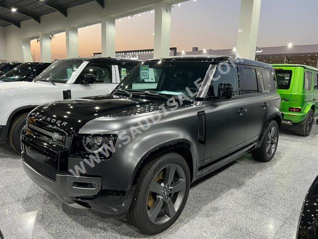2023 لاند روفر ديفيندر