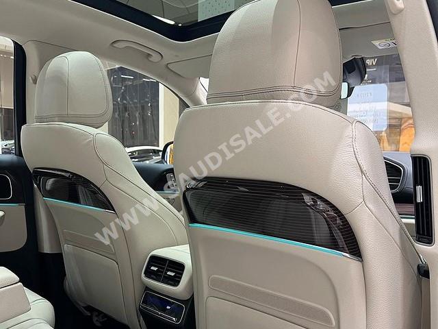 2022 مرسيدس - بنز جي إل إس 450