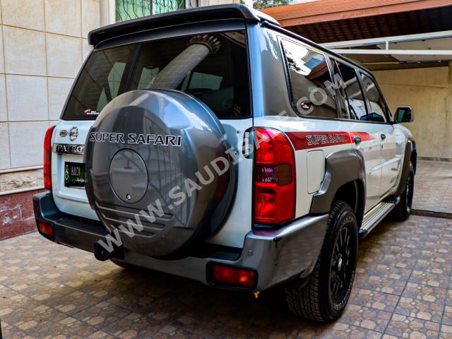 2019 نيسان باترول سوبر سفاري