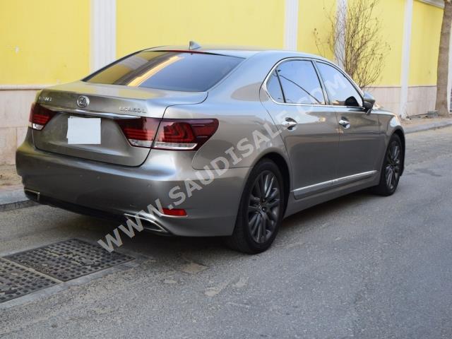 2014 Lexus LS 460 L