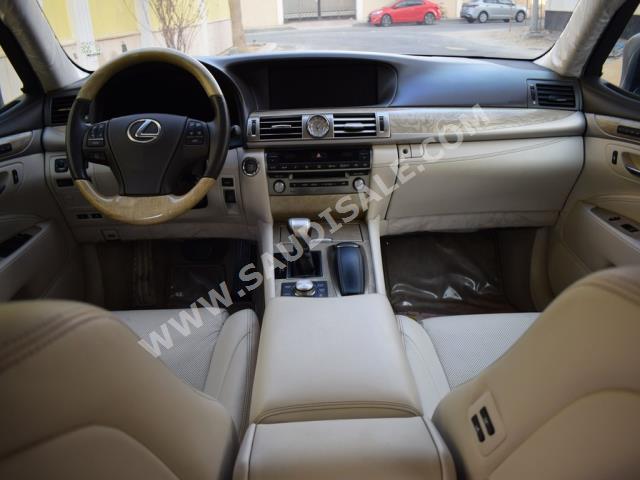 2014 Lexus LS 460 L