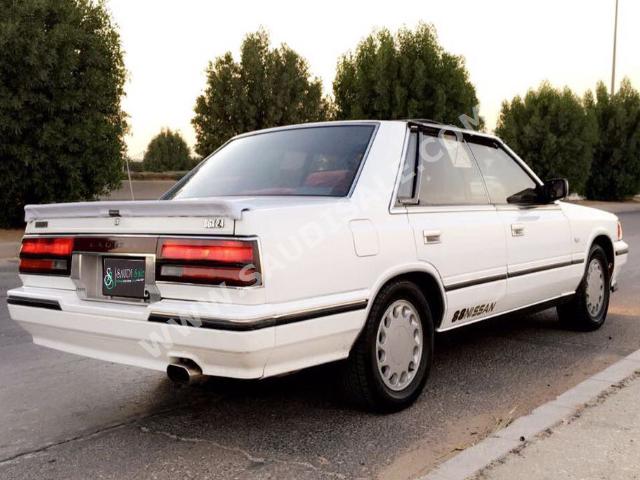 1988 Nissan Laurel