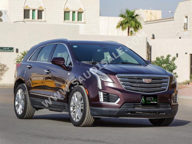 2017 كاديلاك اكس تي 5