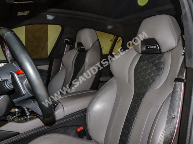 2021 بي ام دبليو الفئة اكس 6 إم كومبيتيشن