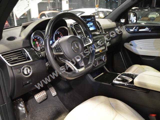 2017 مرسيدس - بنز جي إل إي 43 أي إم جي