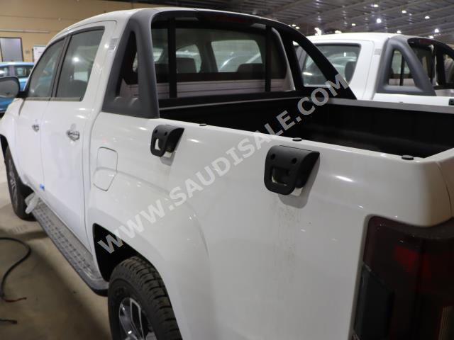 2023 جيه ام سي بيك اب غمارتين