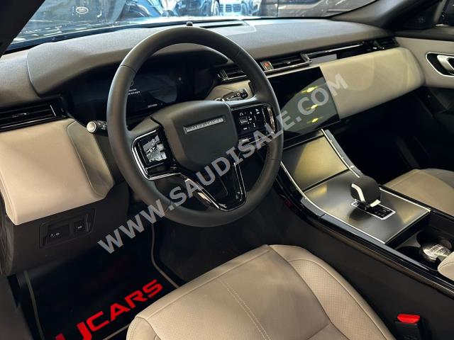 2024 لاند روفر رينج روفر فيلار فيلار