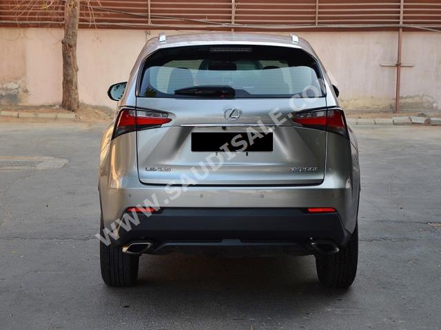 2015 Lexus NX 200t
