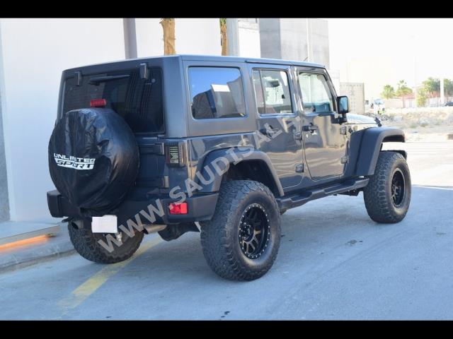 2016 جييب رانجلر صحارى