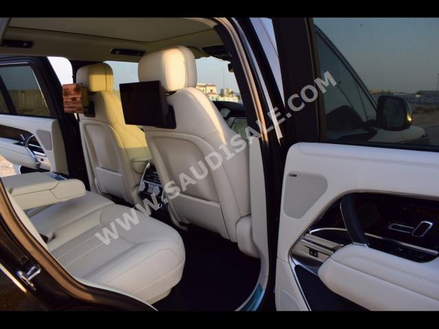 2023 لاند روفر رينج روفر فوج اتش اس اي