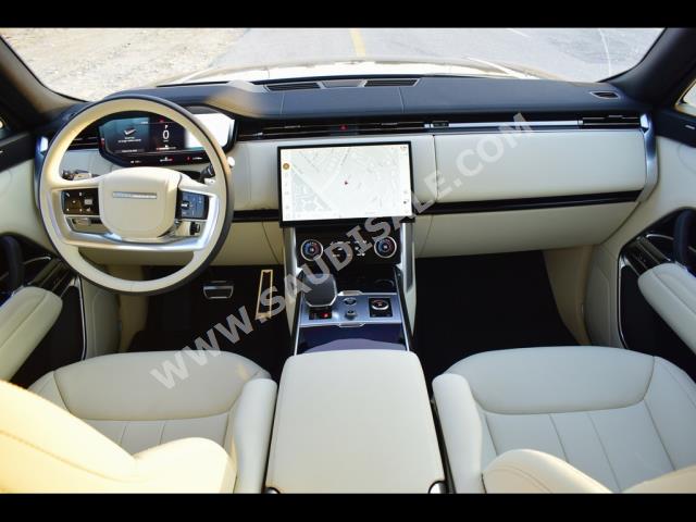 2023 لاند روفر رينج روفر فوج اتش اس اي